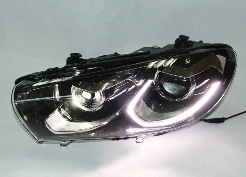 AIROW LED Head Lamp for VOLKSWAGEN Scirocco 2008 to 2015 for 1.4 Version