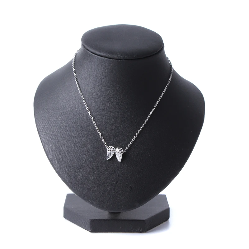 Silvery Key Wings Pendant Necklace For Women Men Personality Simple Design Thin Chain Choker Collarbone Short Necklace Jewelry