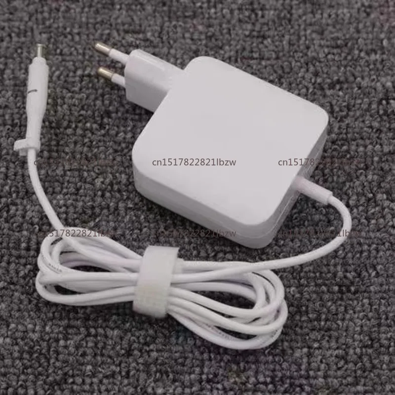 Second-hand  laptop power supply 19V3.42A 3011 small mouth white thin mouth W16-065N4D ultra-thin book