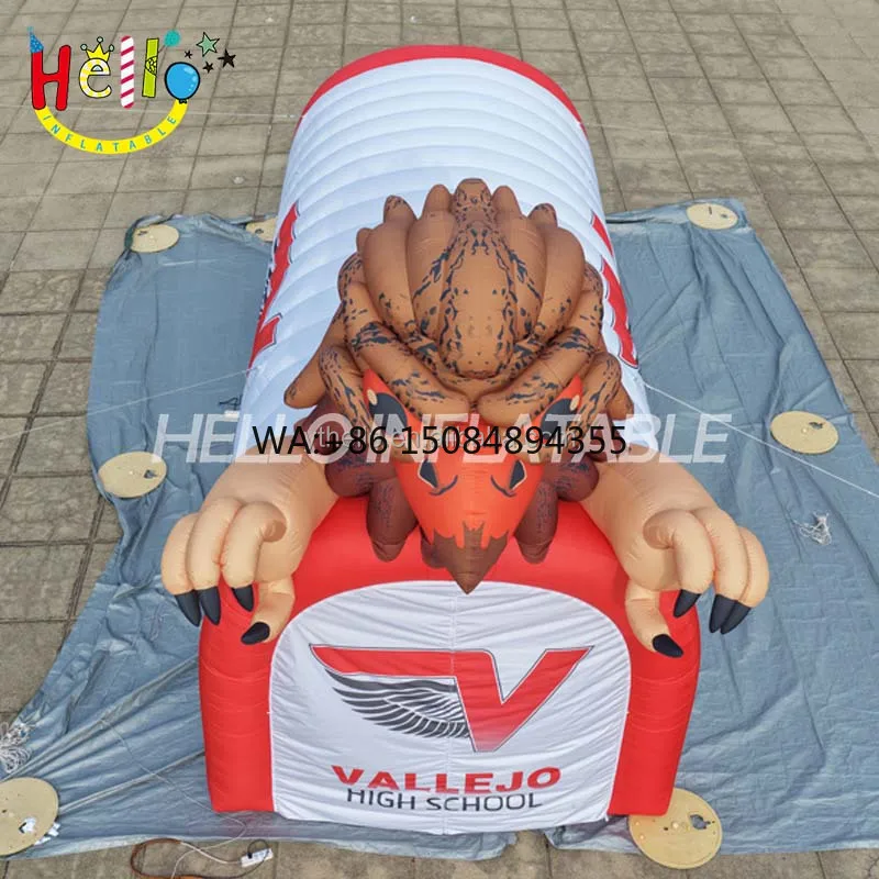 Inflatable Tunnel Entrance Eagle Bird Head Helmet Arch with Logo for High School Sports Event and Football Game Decoration