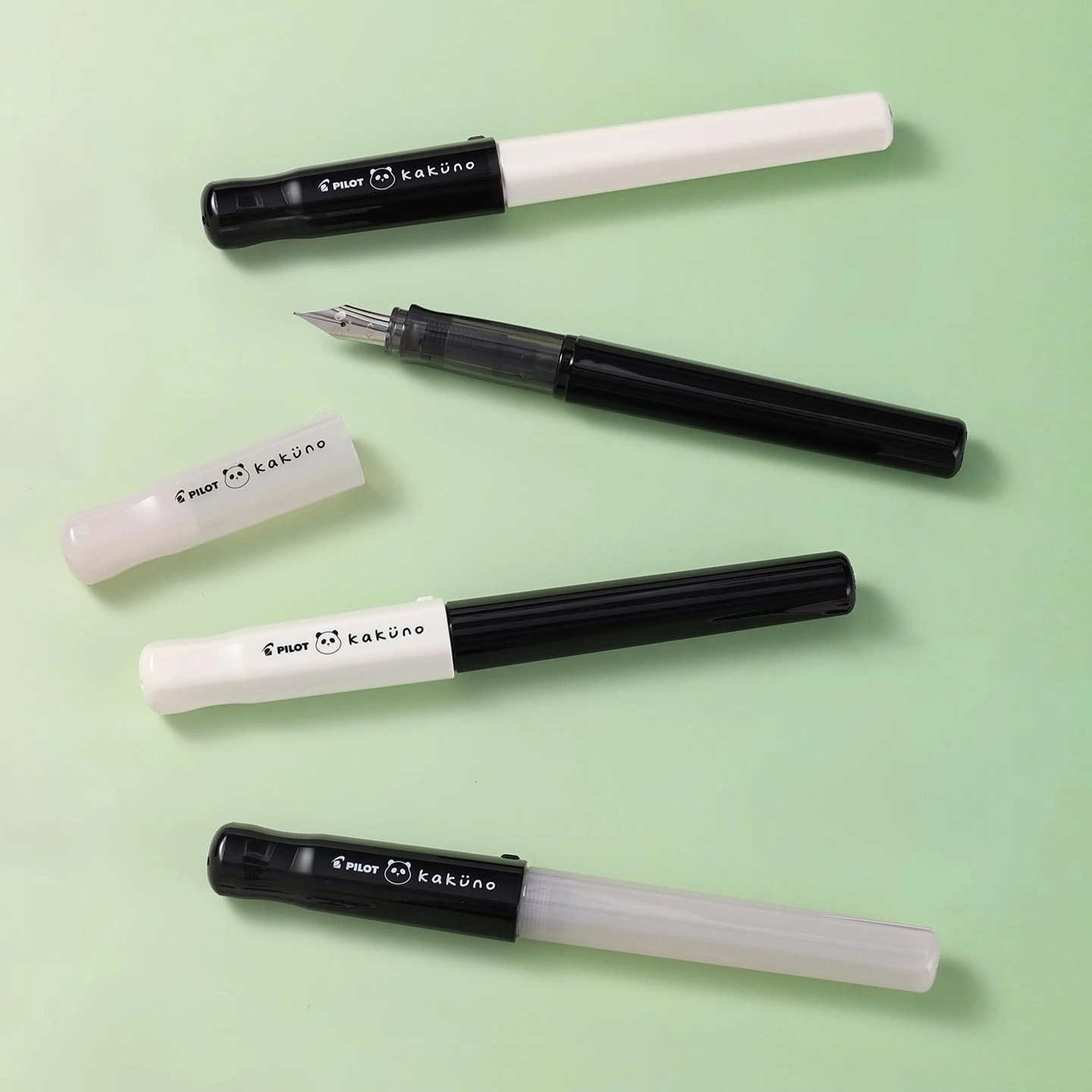 

PILOT Kakuno Smiling Panda Fountain Pen F Limited Edition Black and White Contrasting Color Students Practice Pen with Ink