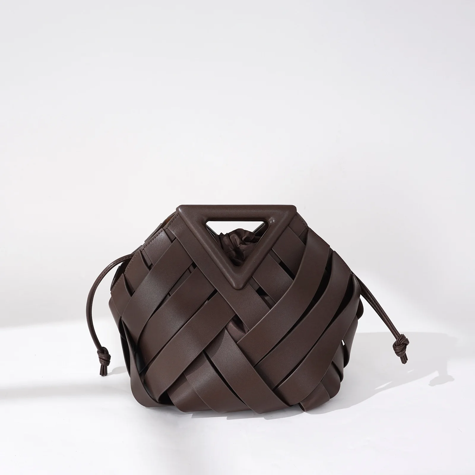 Trendy Minimalist Shoulder Bag For Women With Solid Color And Textured Finish Designed Also As A Spacious Fashion Diaper Bag