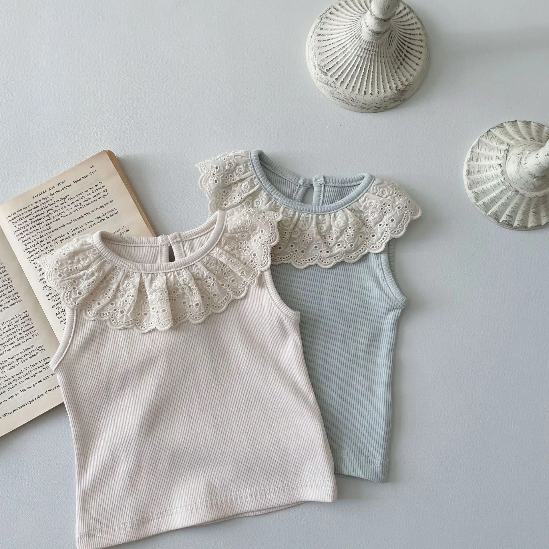 

INS Summer Baby Sleeveless Big Lace Collar Thin Pit Strip Bottoming Shirt Baby Girl Princess Outing Top