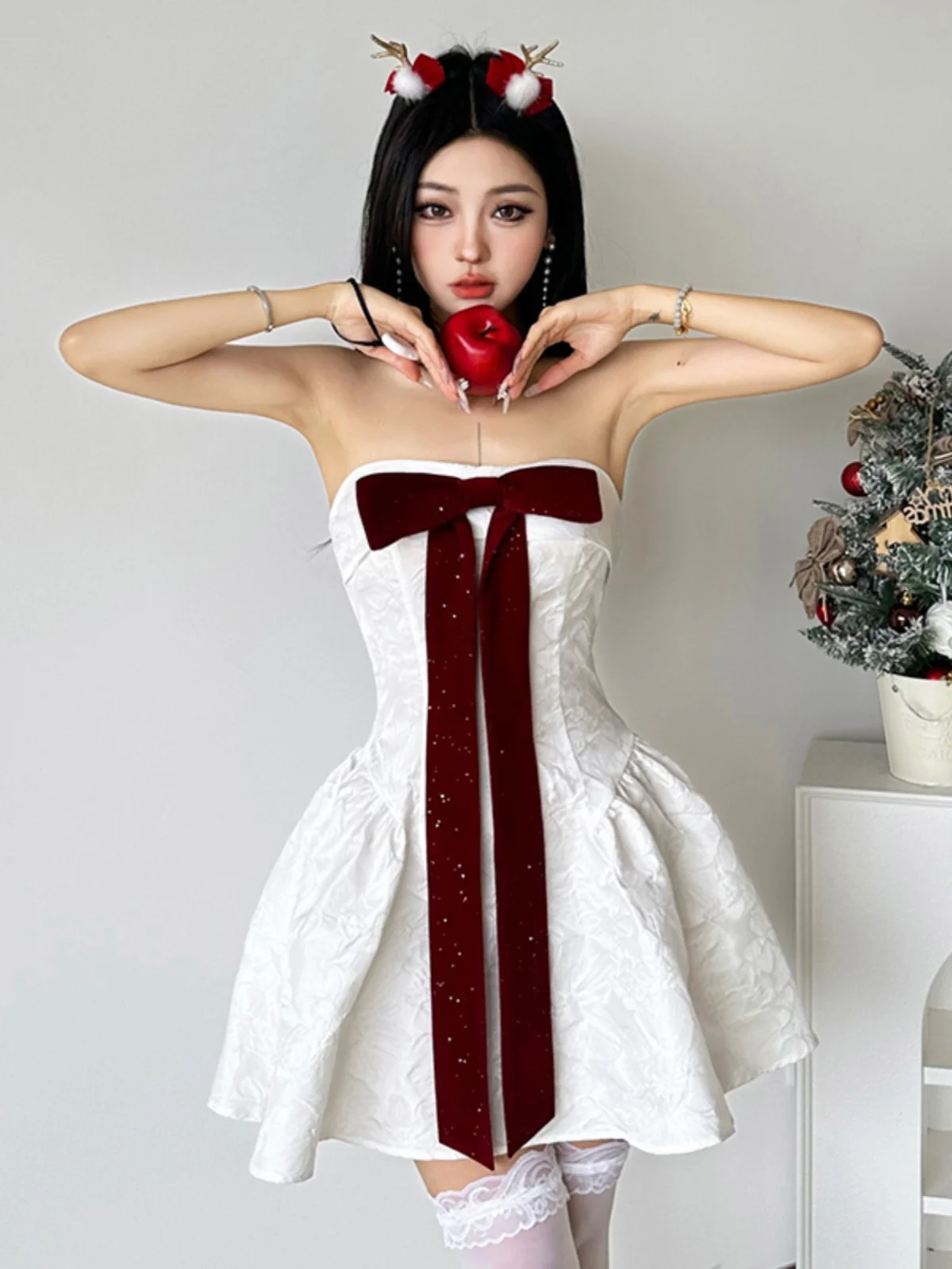 Sweet Girl Knot Design Strapl ort Dr Femmes Pure Desire Robe Taille Intérieure Or Jupe Tissu Polyester A-Lin...