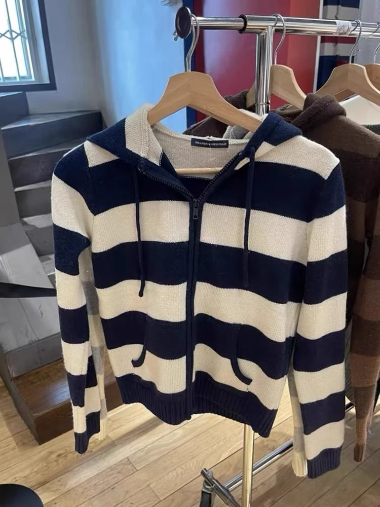 Casual Women Zip-up Striped Knit Cardigan 2023 Autumn Vintage Ladies Pocket Hooded Sweaters Female Chic Long Sleeve Tops