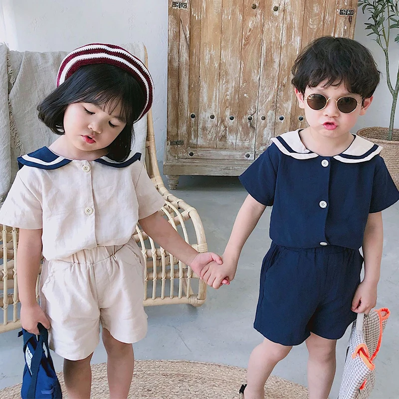 

2023 Summer Korean Style Kids Sailor Collar Cotton Linen Clothes Sets Cute Boys Girls Short Sleeve T Shirt + Shorts 2Pcs Suits
