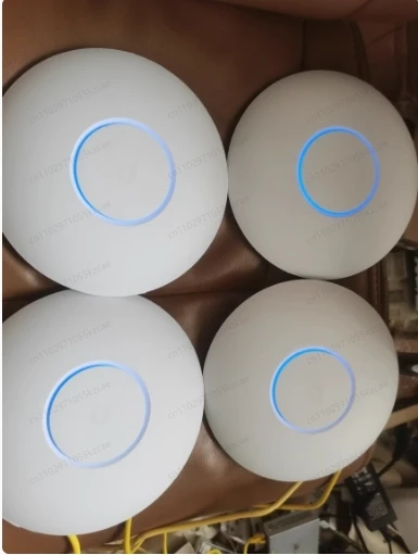 

UNIFi UAP-AC-PRO LR LITE NanoHD Enterprise WiFi Gigabit Wireless Ceiling — Настенный точка доступа Wi-Fi Gigabit для корпоративных сетей