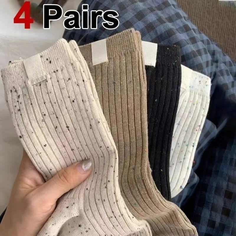 

4 Pairs Women Cartoon Printed Mid Tube Sock Fashionable Colored Dot Yarn Sweat Absorbing Breathable Soft Comfortable Casual Sock