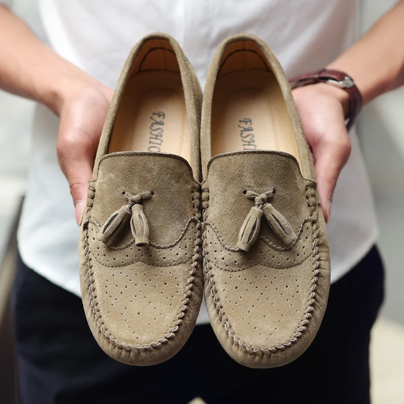 

Мужская повседневная обувь, замшевые лоферы, классическая мужская обувь в британском стиле, легкие мягкие мокасины, мужские слипоны на плоской подошве для вождения