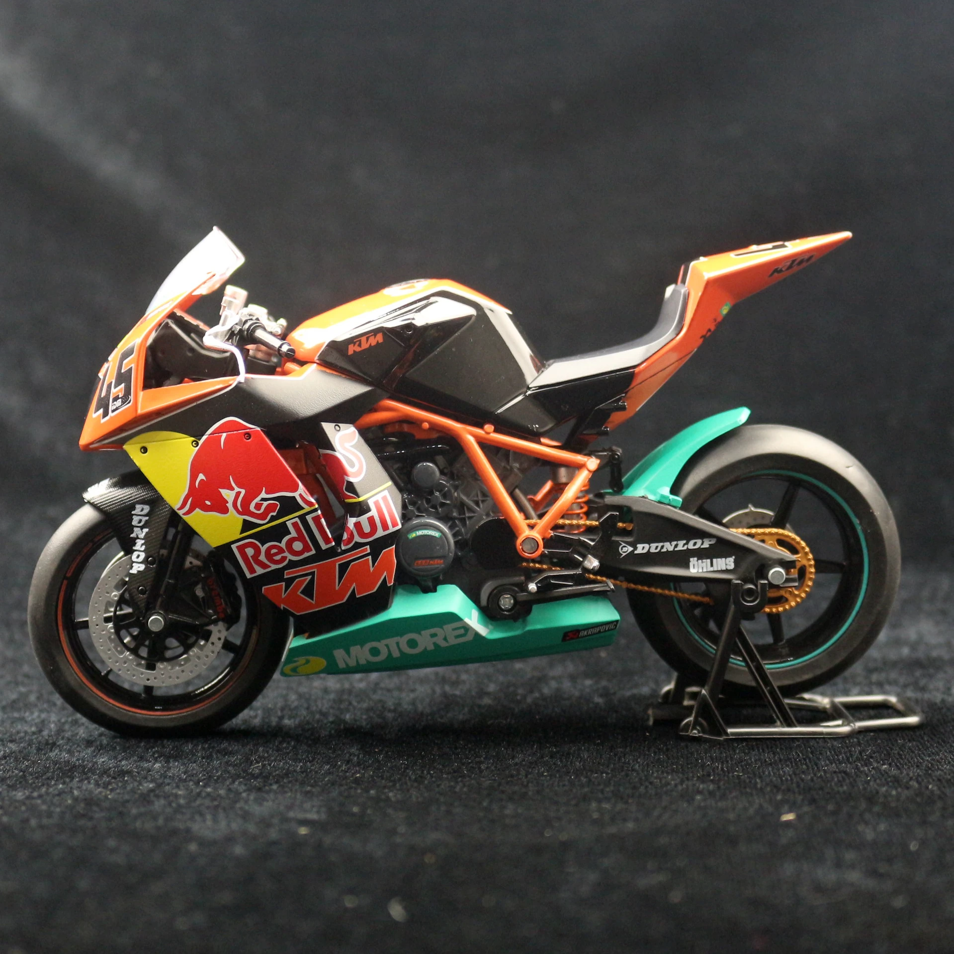 1/12 KTM RC8 1199 Racing Motorcycle Toy Model AUTOMAXX Diecast Metal Vehicle Miniature 1:12 Collection Gift For Kid Children Boy