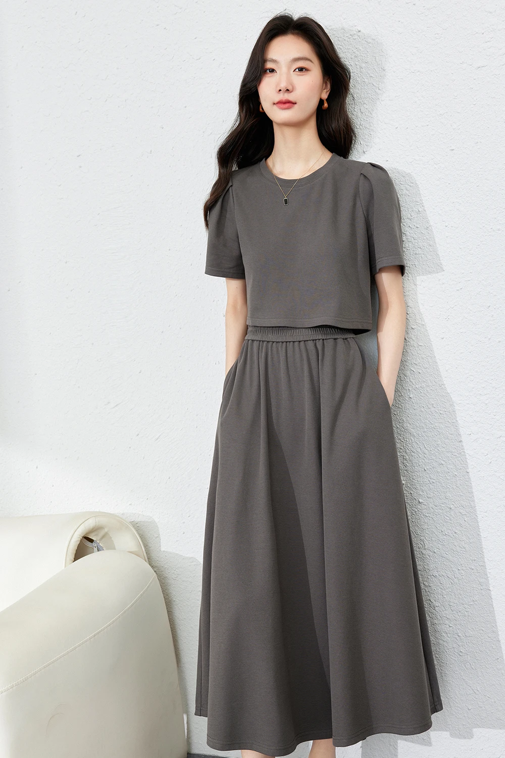 

VIMLY Women's Casual Skirt Suit Summer Simple Office Short Sleeve T-Shirt+Elastic Waistband A-Line Skirt Sets Sporty Outfits