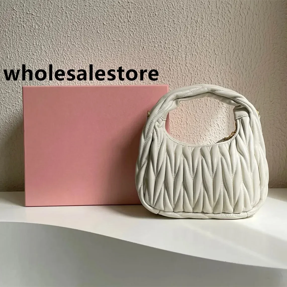 

Designer L Black and White Women's Designer Bag Travel Shoulder Bag Underarm Bag Daily Life