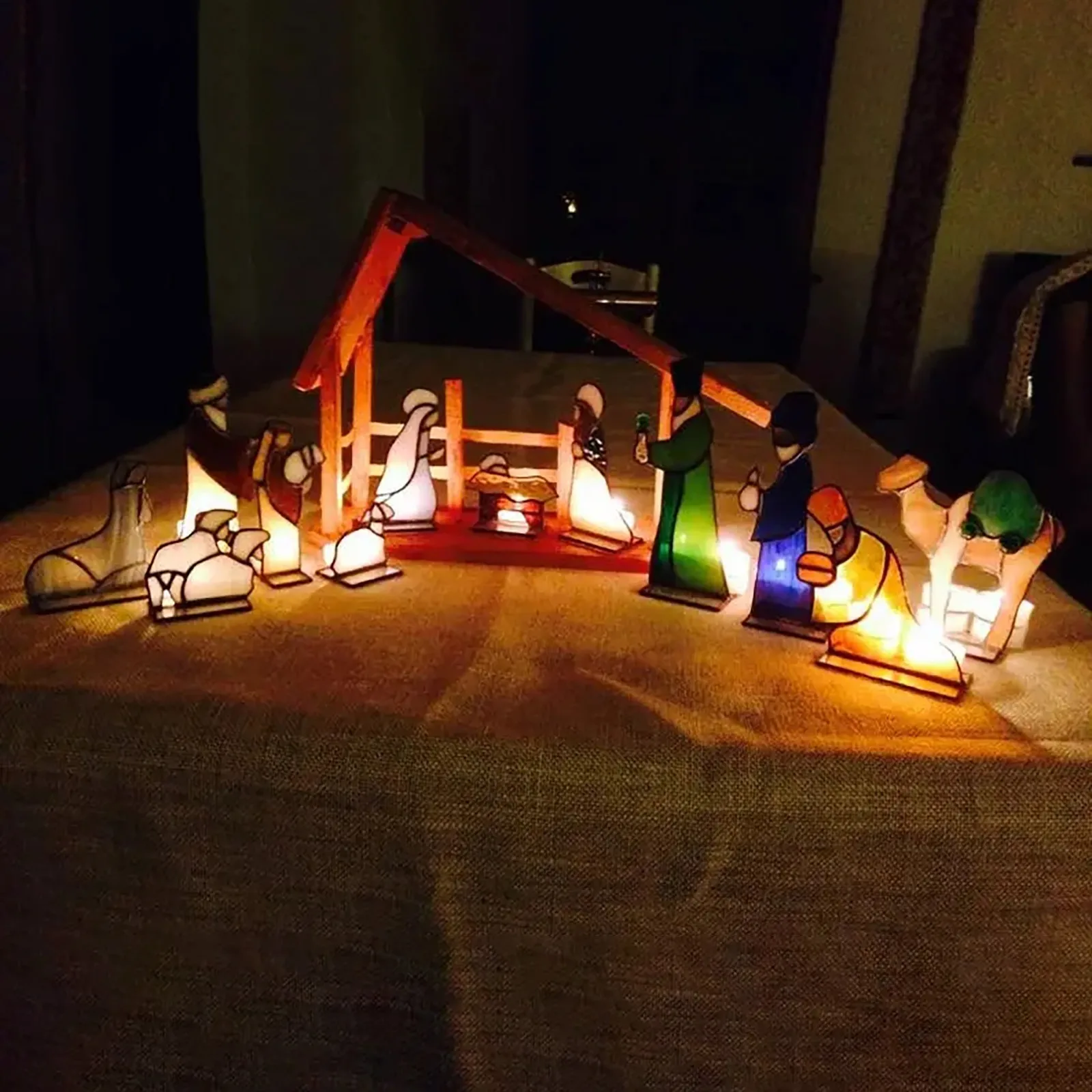 2024 Stained Glass Christmas Nativity Scene Stained Glass Creche Stained Glass Nativity Set Courtyard Decoration Christmas Gift