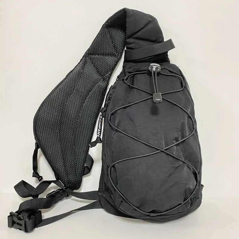 Sports chest bag, nylon shoulder bag, waterproof drawstring crossbody bag, multifunctional casual men's and women's styles
