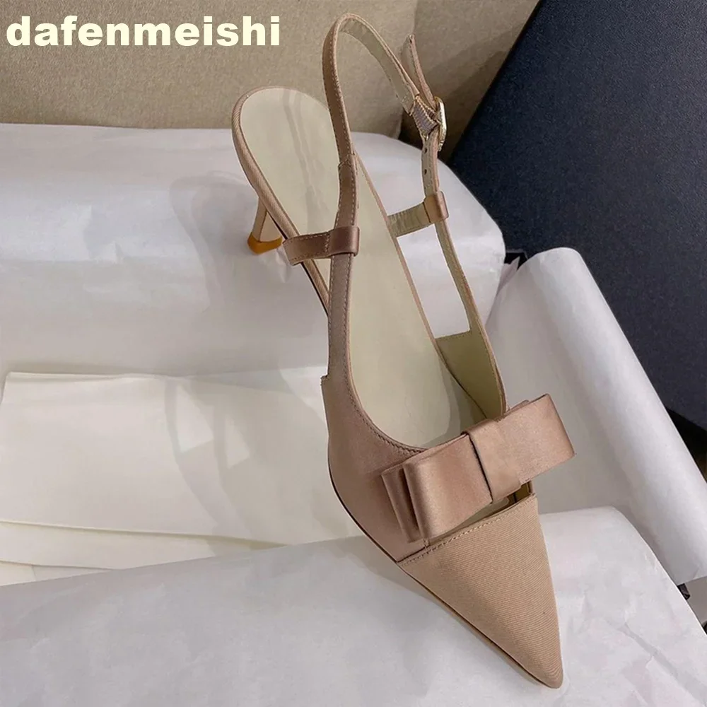 Boog Holle Vrouwen Hoge Hakken 2026 Zomer Nieuwe Stijl Puntschoen Naaldhak Zijden Teen Sandalen Slingback Terug Strap Schoenen