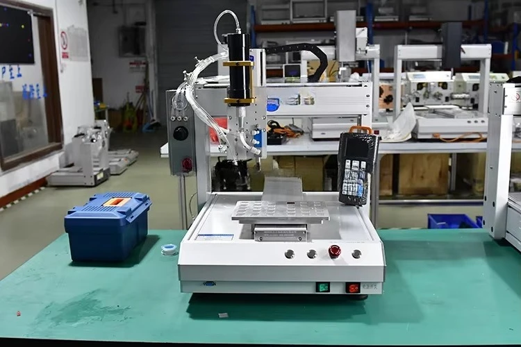 Precision electronic products Silicon dispensing machine Three-axis dispensing machine with adsorption and patch function