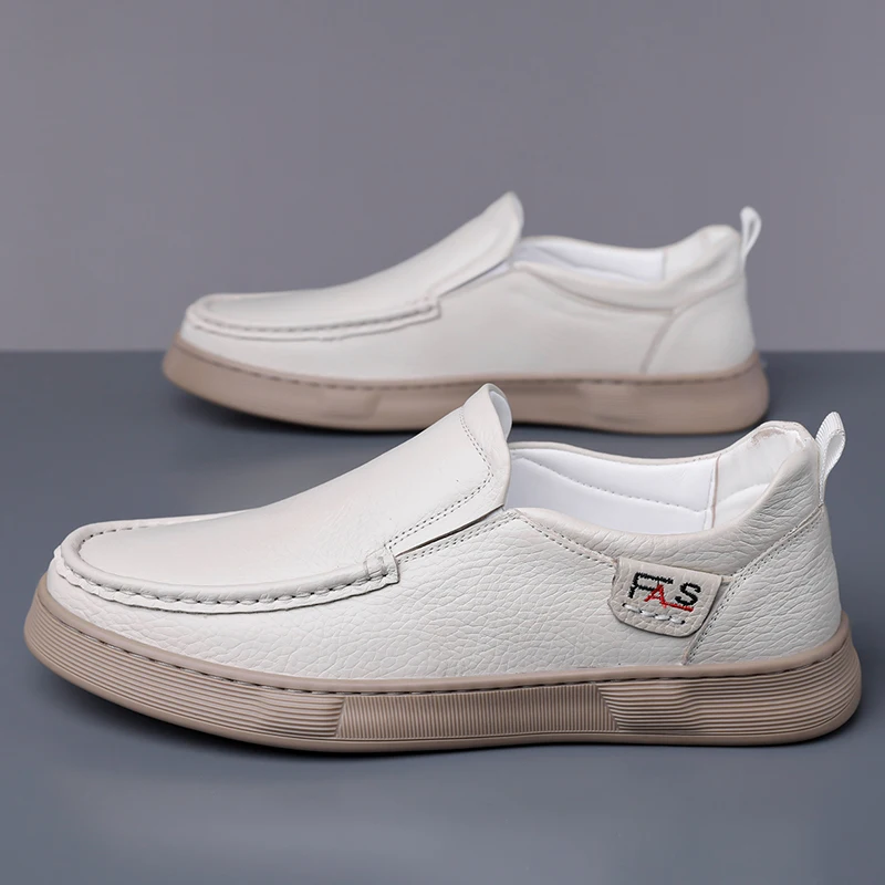 

Men Casual Shoes Breathable Loafers Sneakers Male Comfortable Soft Sole Designer Handmade Retro Walking Shoes Men Shoe