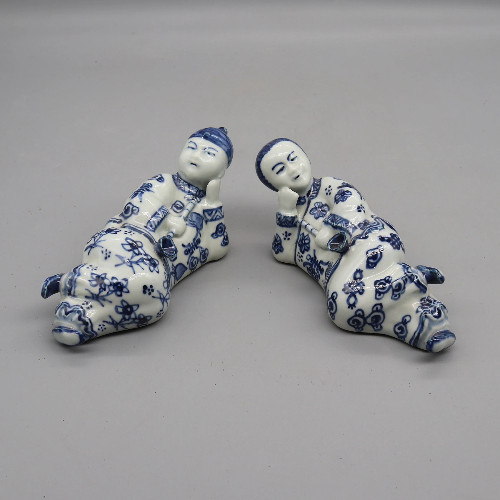 Hand painted ceramic figurines, Blue and white, One set of two