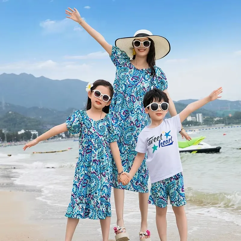 Family Vacation Couple Look Clothes Holiday Mom and Daughter Dress Beach Dad and Son T Shirt + Shorts Two Piece Outfits Baby Set