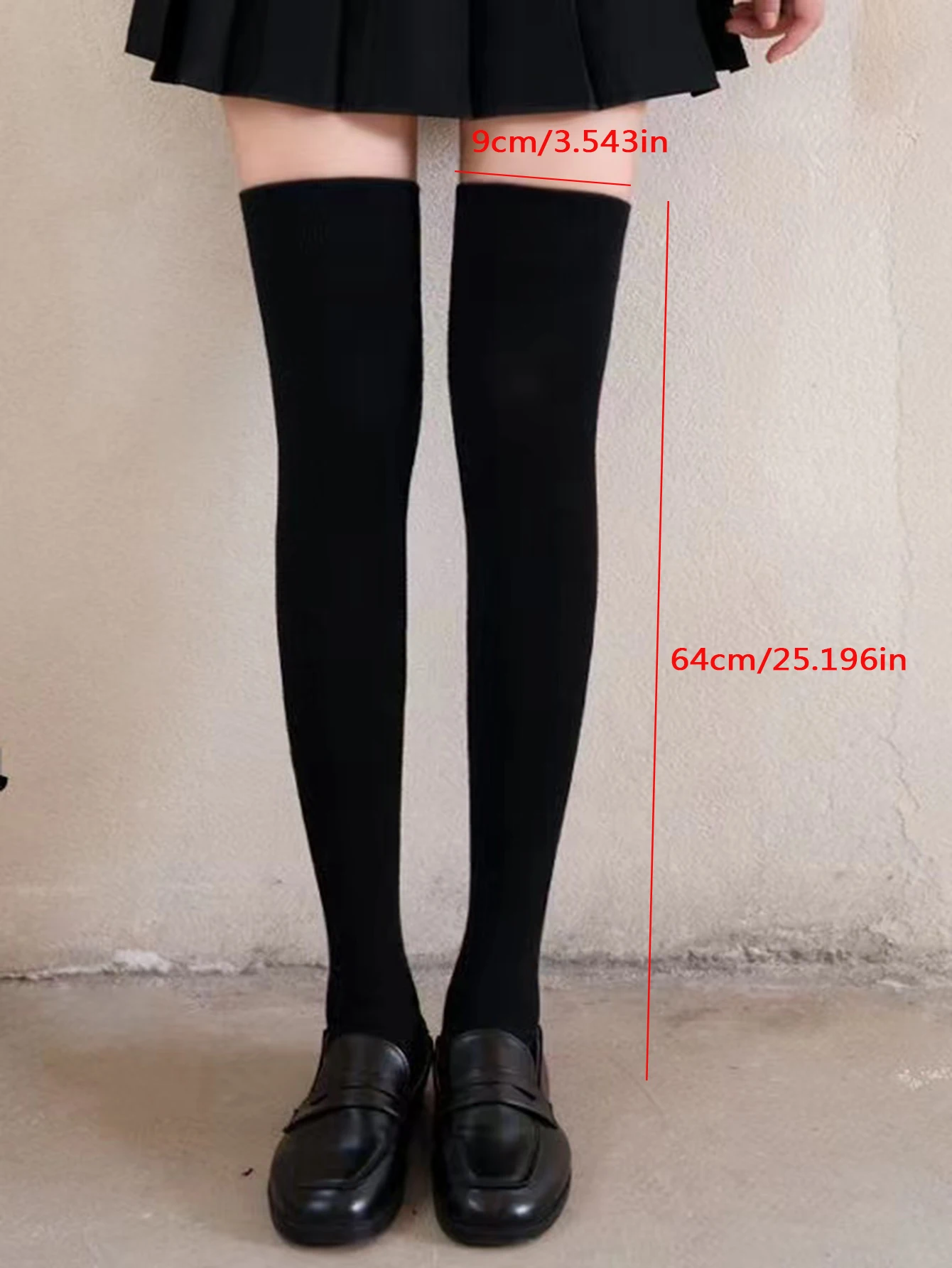 1 pair of JK girls\' college style cotton thick black and white striped stockings three bar knee high stockings student sockslady