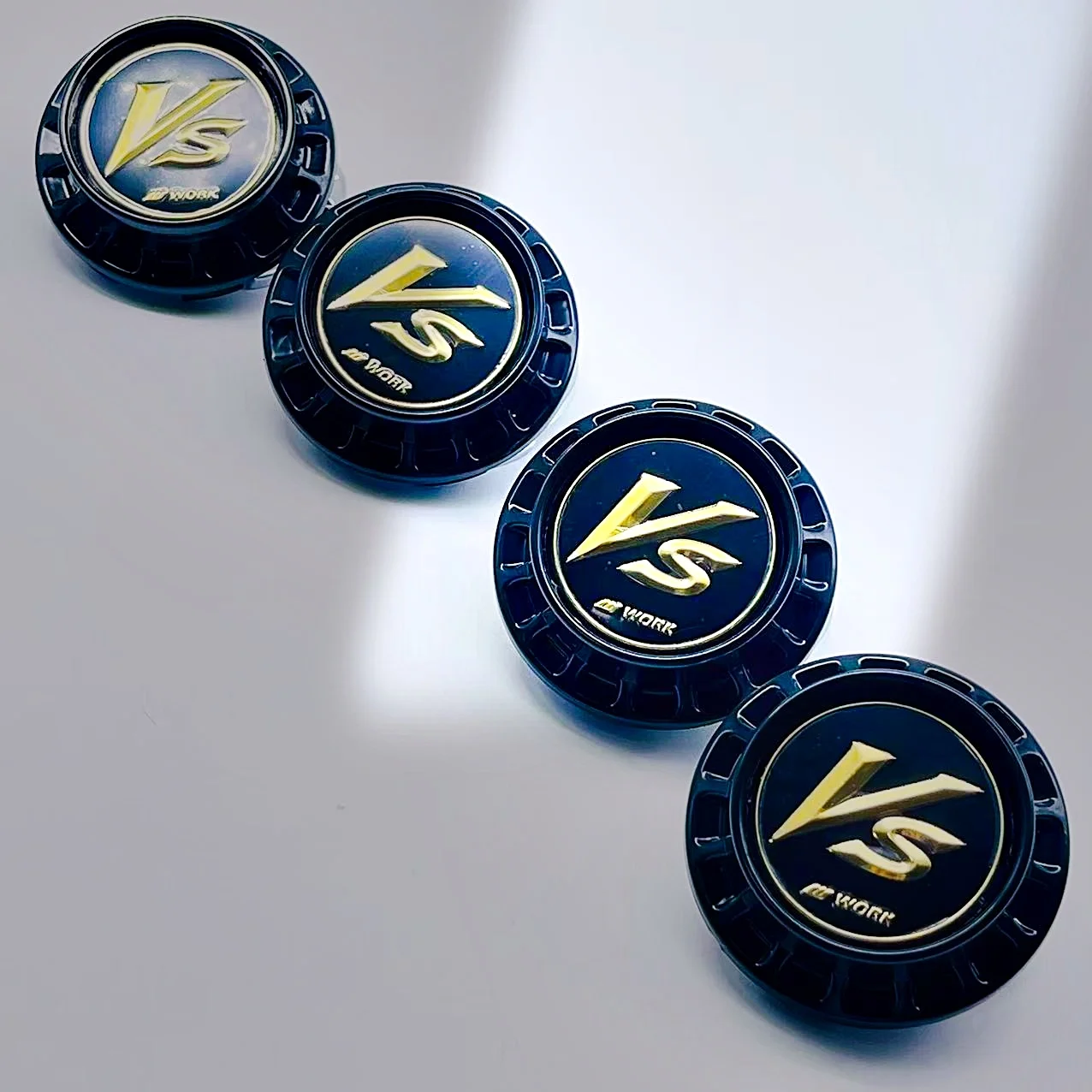 

4pcs/Set 3D High Quality 67mm Car Wheel Hub Cover Center Caps for VS W Work Racing Styling Badge Decals Styling accessories