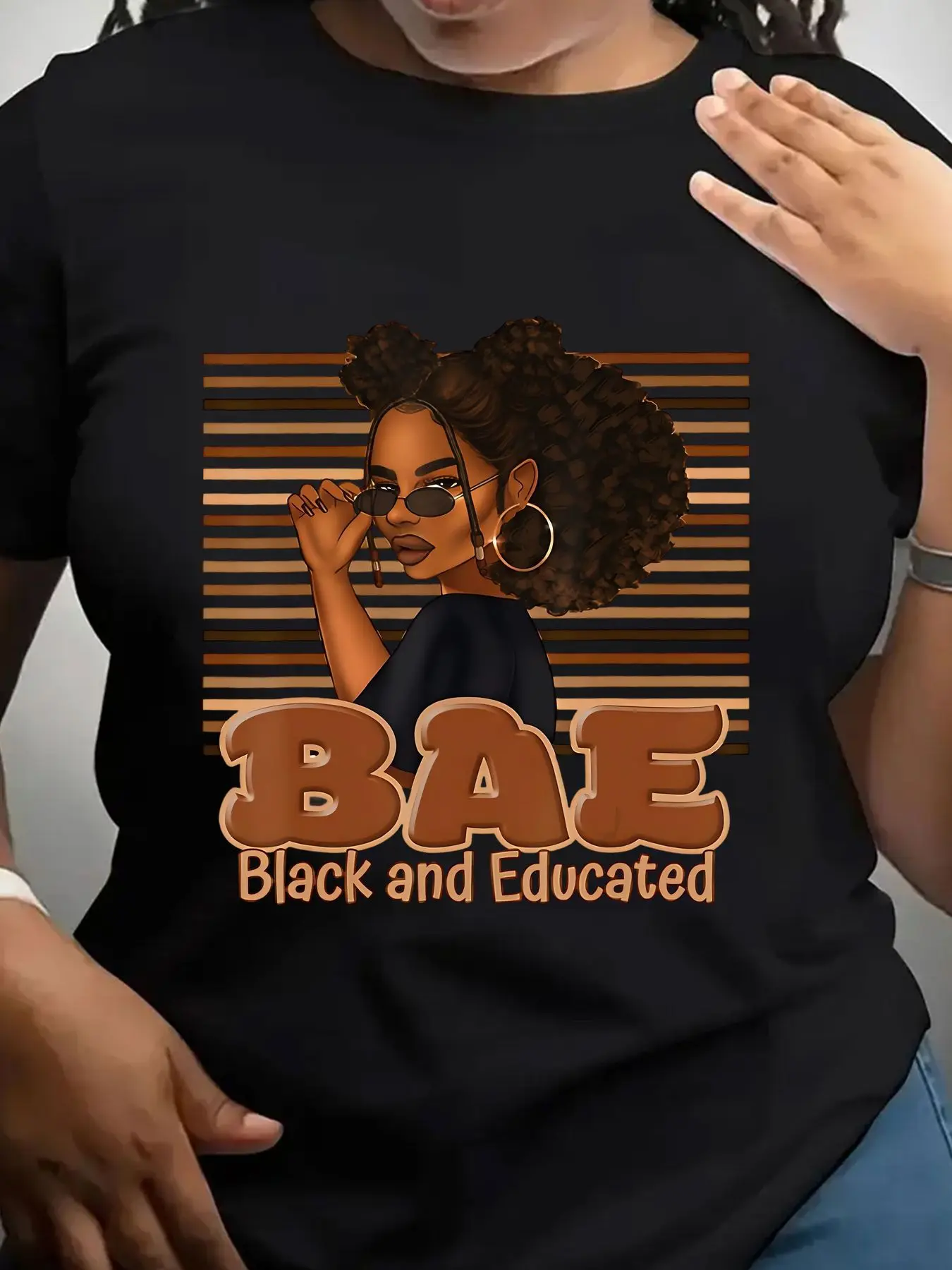 Women's Trendy Crew Neck T-Shirt Bae Black and Educated Suitable for Casual Sportswear