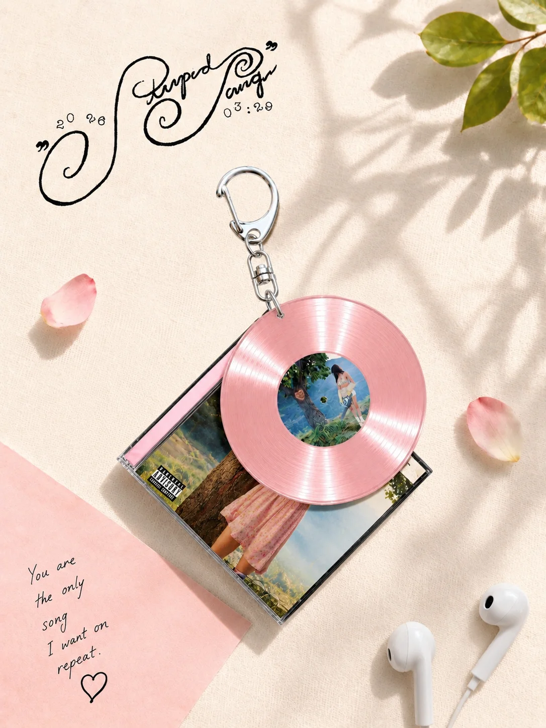 Olivia Keychain,Livies,Singer Keychain,Diy Personalized Idol Merch Gift for Friends Birthday,Star Keychain,Keychain Collection,Exquisite Decoration,Exquisite Small Gifts,Holiday Gifts