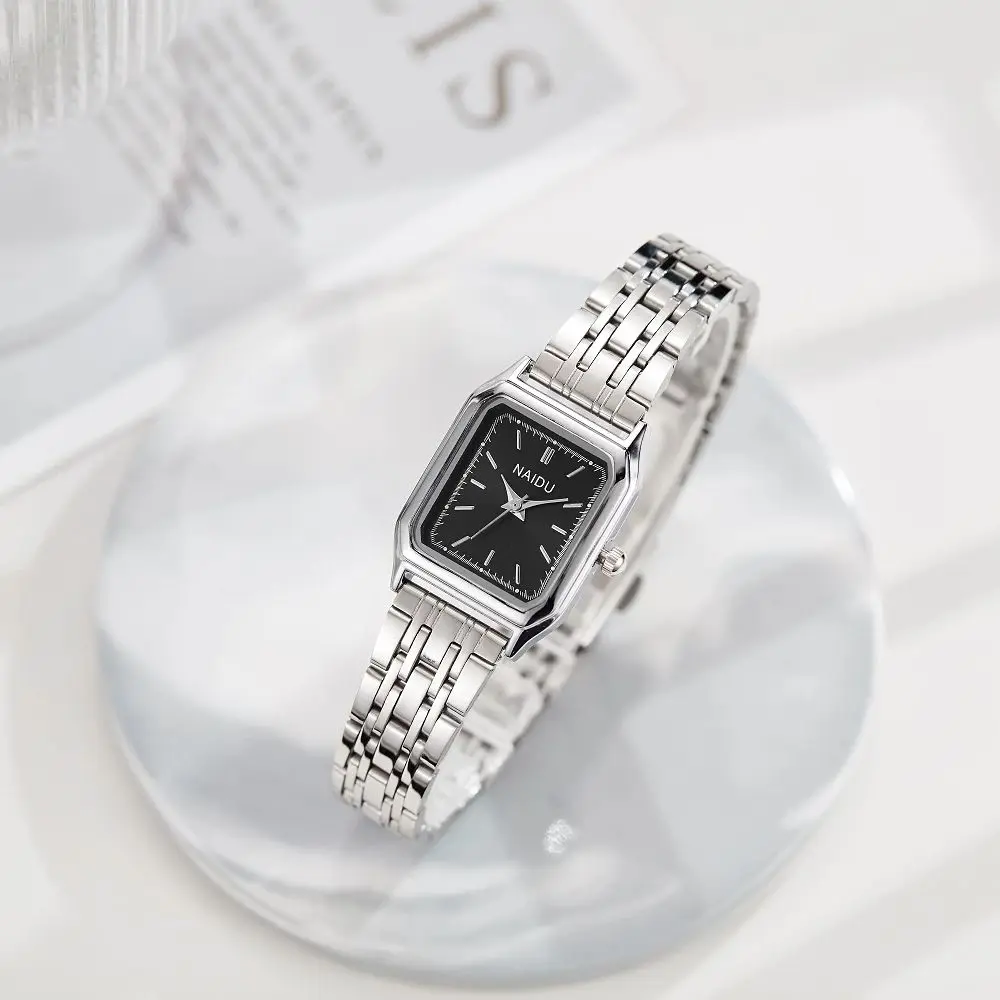 2026 Elegant Small Square Dial Watch For Women Minimalist Silver Steel Strap Waterproof Quartz Wristwatch Casual Dress relógio
