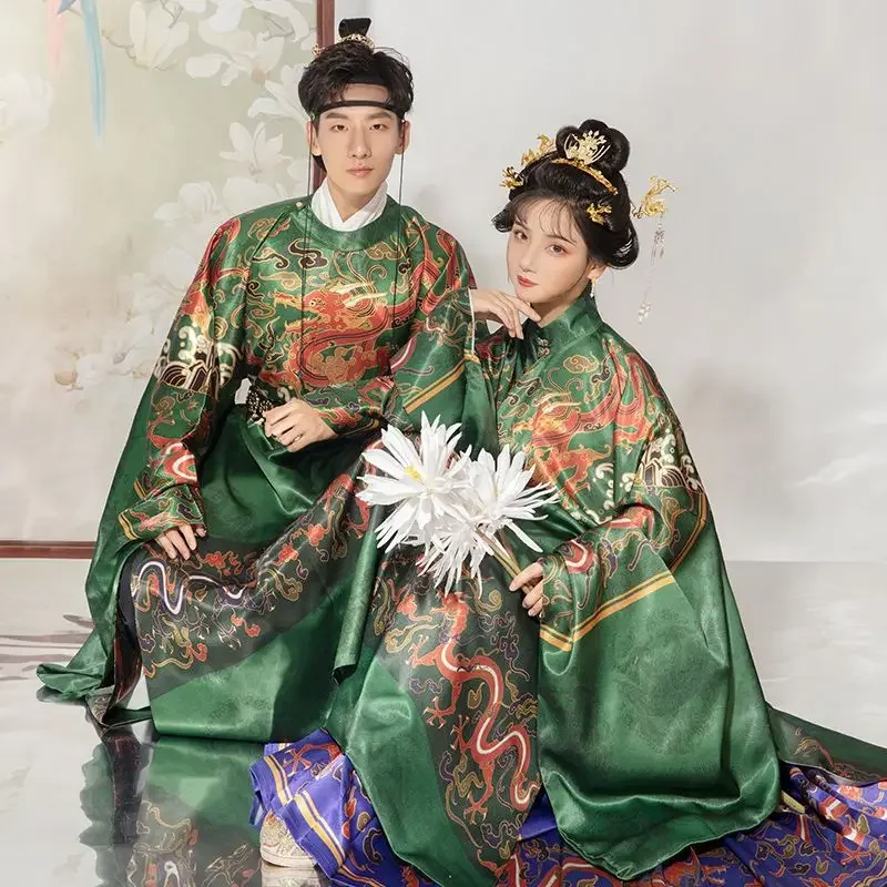 

Ming Dynasty silk Hanfu Round Neck Robe Men Women Flower Long Coat Horse Face Skirt Halloween Outfit embroidery couple Hanfu