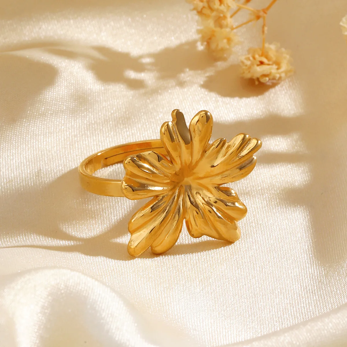 Bague Vintage couleur or fleur - Women'S Egyptian Accessories avis et prix