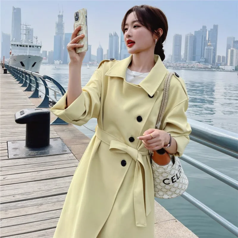 A new youthful versatile comfortable and skin-friendly casual fashion long trench coat