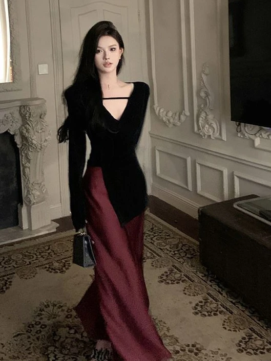 

Summer V Neck T Shirt & Split Skirt 2 Piece Set Irregular Design Casual Slim Fashion Matching Outfit for Women Streetwear 2026
