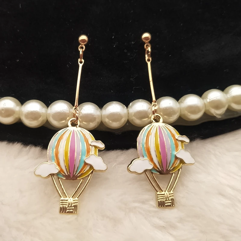 Enamel hot air balloon pendant earrings cute travel earrings enamel girl earrings fashion party DIY earrings