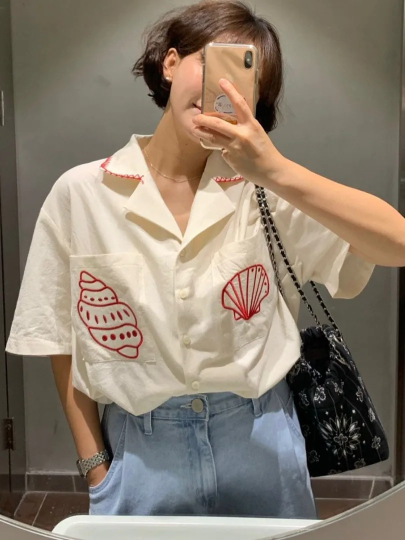 

Dongda Gate Spring 2026 Women's ort Sve irt with ket Embroidered ell Stitching Turn-down Collar Single Button Cot...