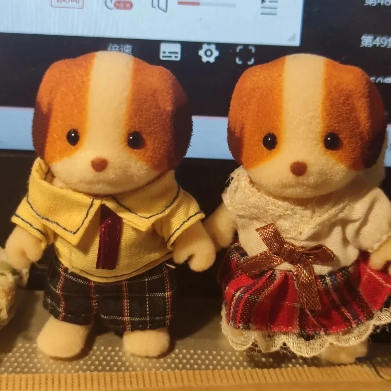 뜨거운 판매 정품 Sylvanian Familie 쉬폰 개 가족 역 보물 Decora Kawaii 인형 액션 Figrues 어린이 생일 선물