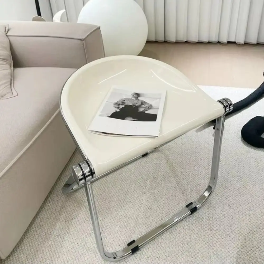 chaise-pliante-vintage-en-metal-ins-style-retro-chaise-de-salle-a-manger-en-acrylique-usage-domestique