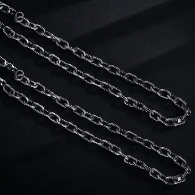 

Plastic Chain Decor for Halloween 2 Pack 1M Fake Chain Links Party Prop Ideal for Cosplayers and Event Planners