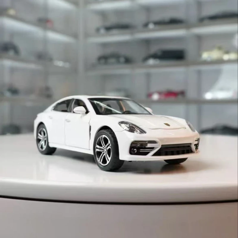

1:32 Porsche Panamera Diecast Metal Alloy Car Model Sound & Light Toy Car Central Control Ornaments Gift For Children