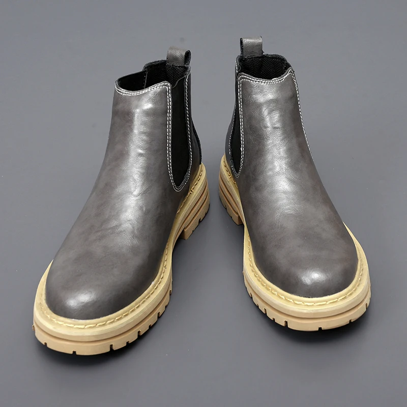 

Chelsea Oversized Men Boots Autumn Winter Retro Mid Top Fashionable Height Increasing Anti Slip Outdoor Casual Chimney Boots