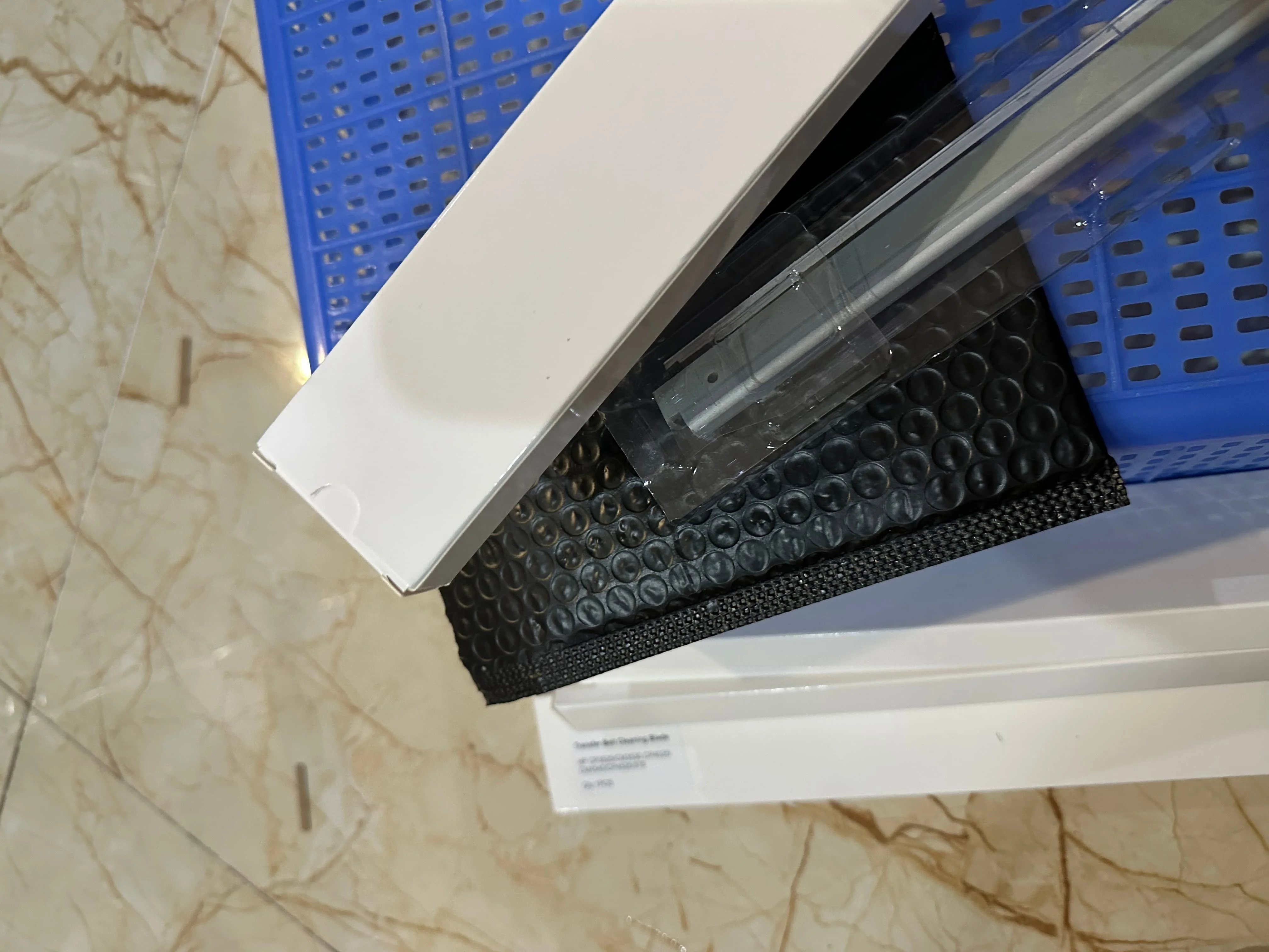 

1X CC468-67907 Transfer Belt Cleaning Blade for HP CM3530 CP3520 CP3525 500 Color M551 M570 M575 CM4540 CP4025 CP4525 M651 M680