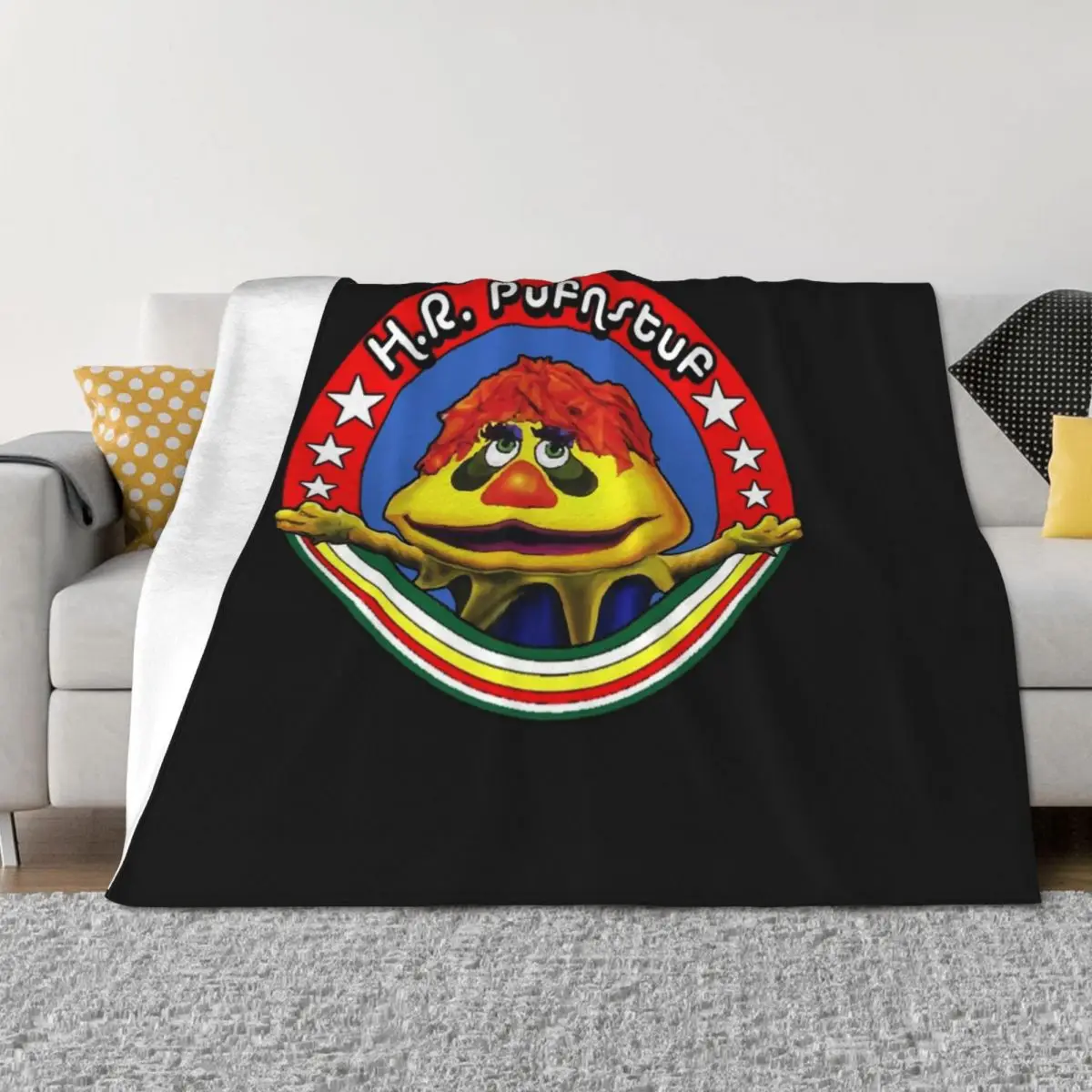 

H.R. Pufnstuf Essential T-Shirt Throw Blanket Bed Fashionable Loose Thermals For Travel Sofa Throw Blankets
