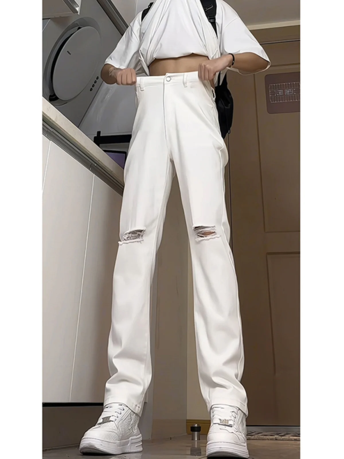 

Cleanfit White Ripped Straight Leg Jeans Men's Slim Fit Summer American Vibe Poor Boy Pants Youth Fashion Wear Resistant