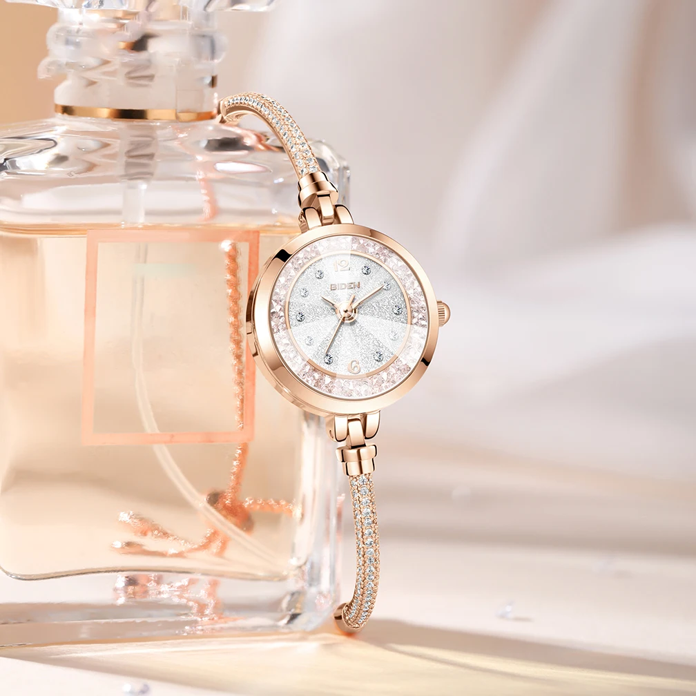 BIDEN Small Rose Gold Bracelet Round Dial Quartz Watch Luxury Waterproof Women's Diamond Watch Casual Fashion