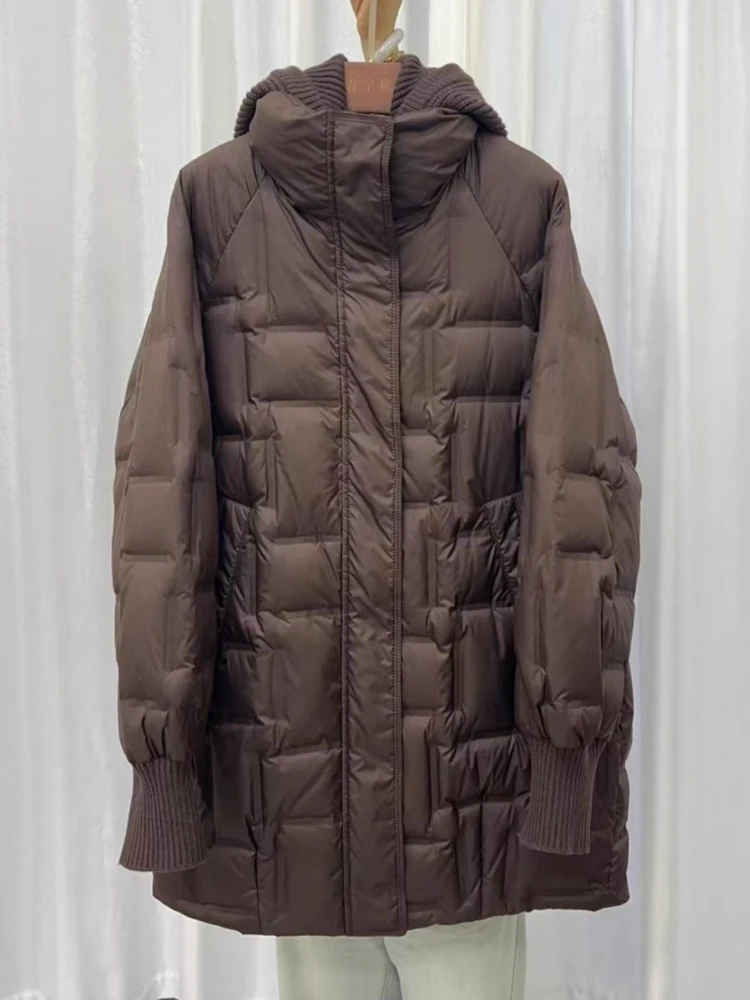 2025, neue Winter Lange Weiße Ente Puffer Jacke Frauen Casual Lose Fit Verdickt Warme Parkas Gestrickte Hut Abnehmbare Unten Mantel dame
