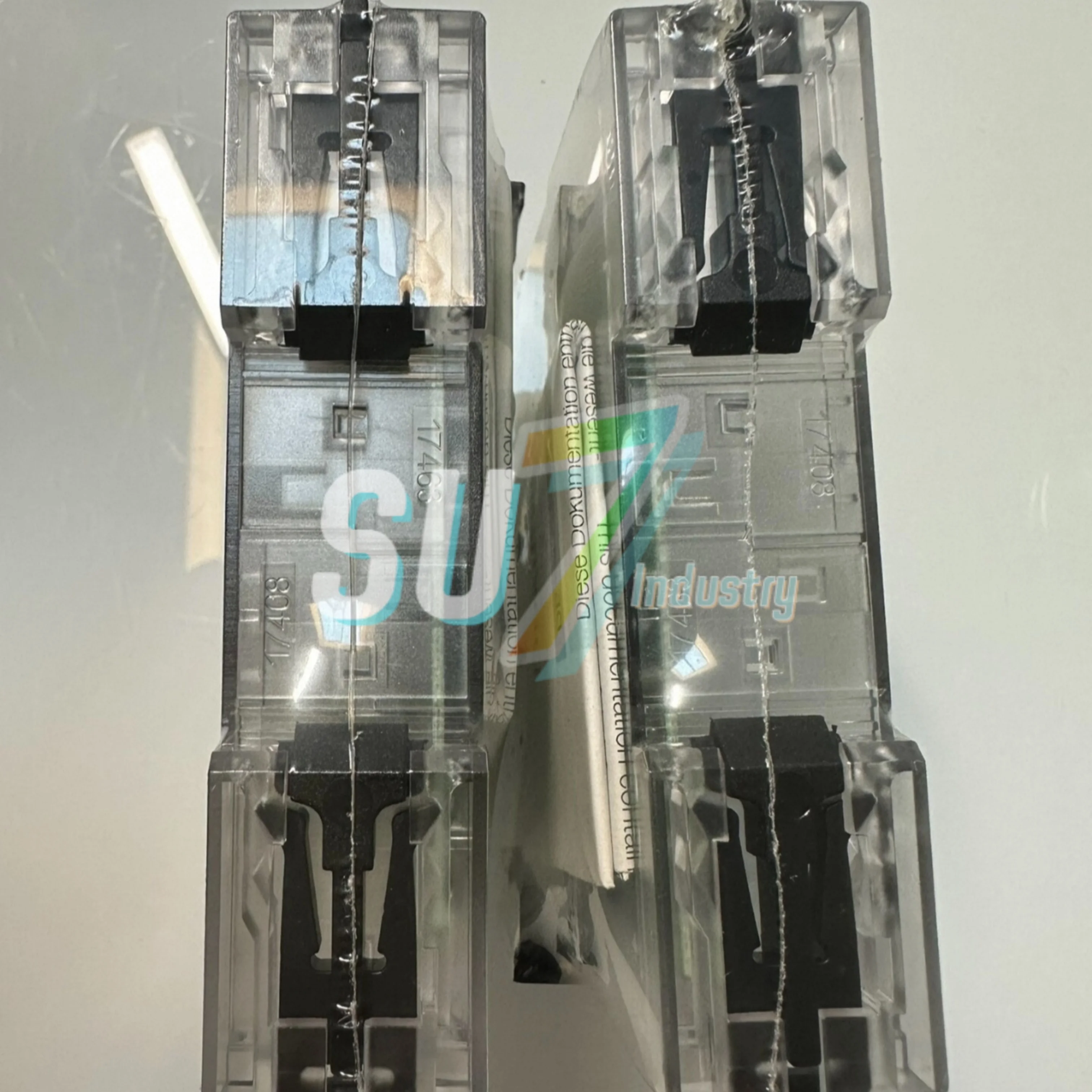 772130 PNOZ m ES 772132 PNOZ m ES وحدة الاتصالات الجديدة في المخزون