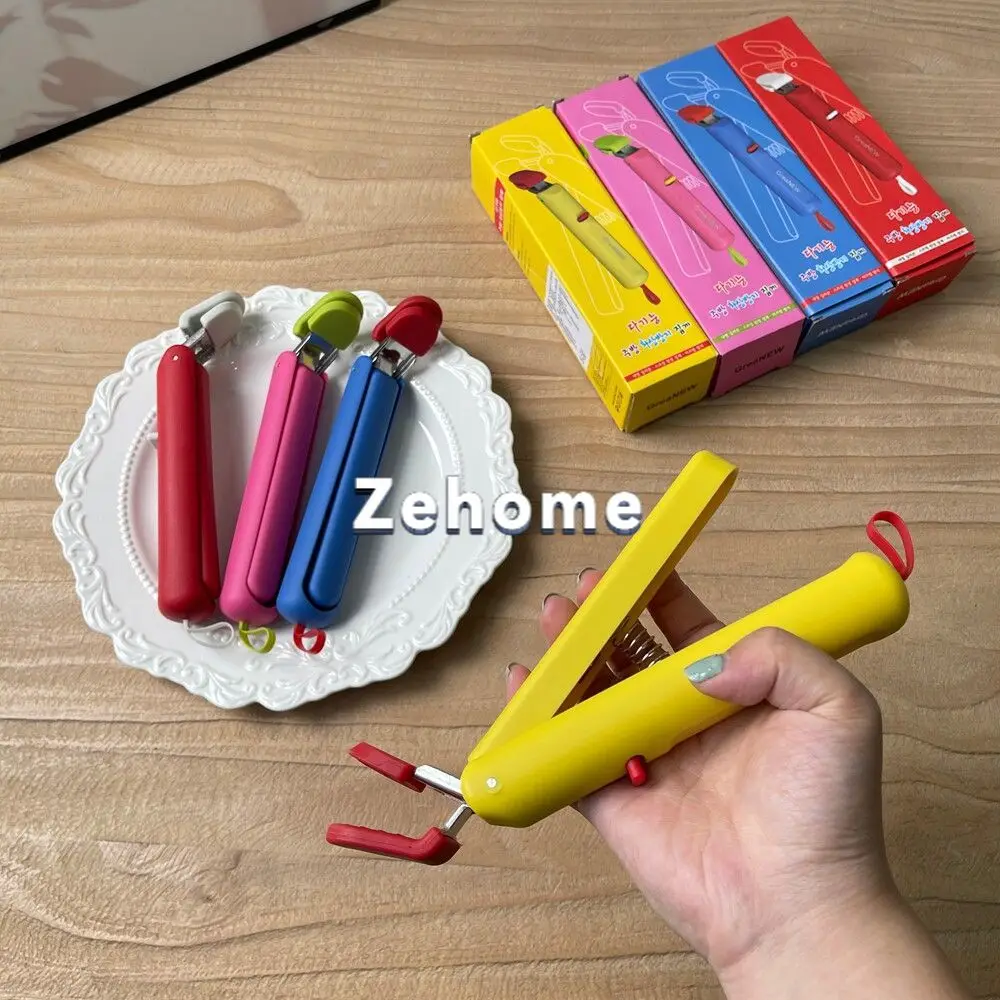 Kitchen artifact! Load-bearing 4KG! Heat insulation and non-slip silicone head Multi-purpose food clip Oven