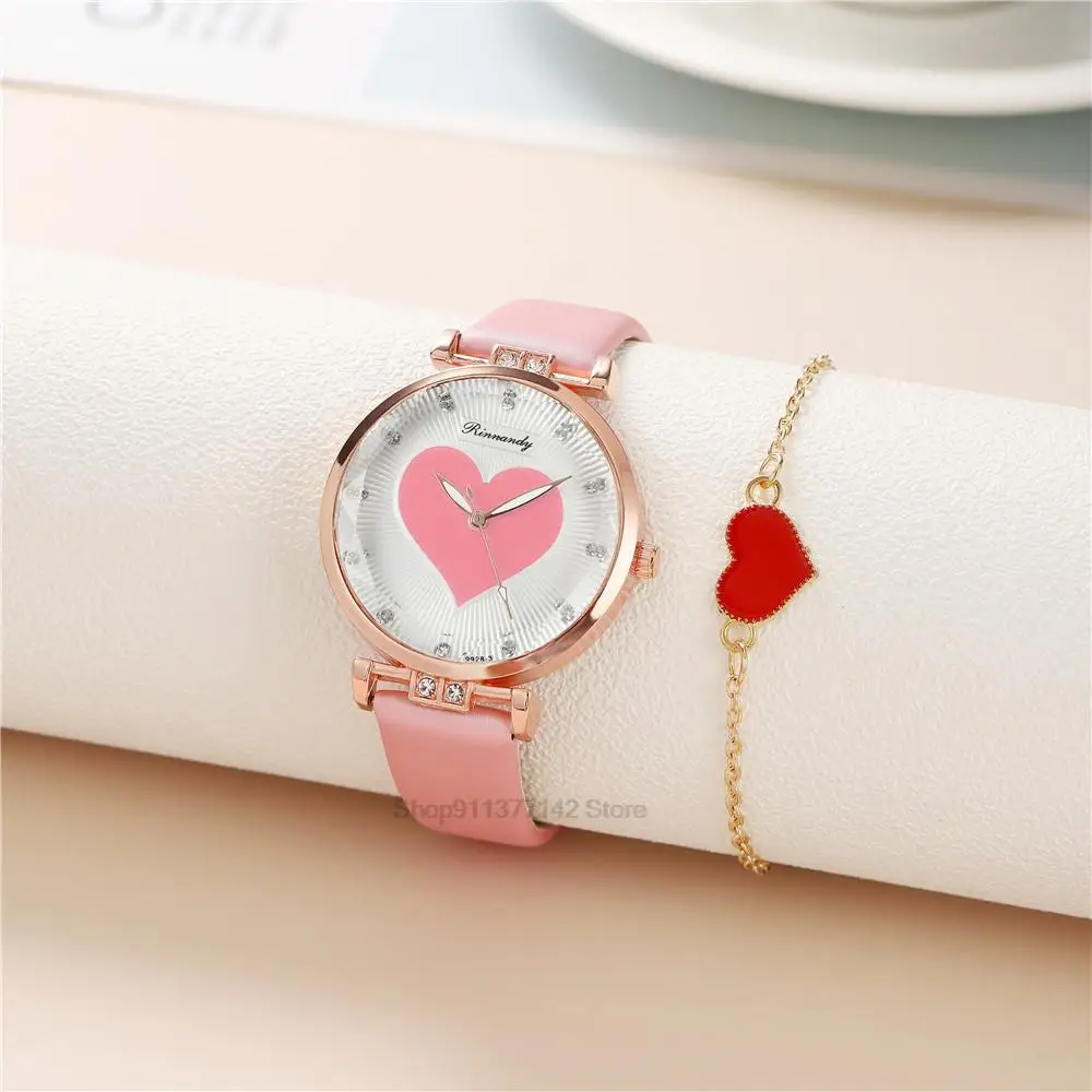 Hot Sales Fashion Branded Ladies Quartz Watch Alloy Heart Design Leather Watches Reloj Mujer On Trend With Heart Shape Bracelets