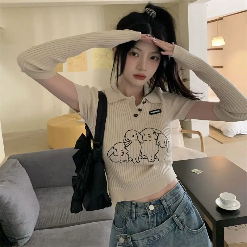 KOSAHIKI Kawaii กระต่ายพิมพ์ผู้หญิง Crop Top Y2k แฟชั่นสบายๆ Harajuku Vintage Streetwear ออกแบบ Slim Bodycon E-สาวเสื้อยืด