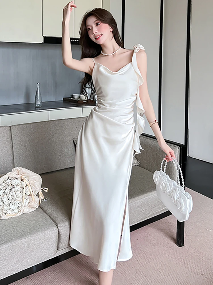 2025 Różowa satynowa plisowana sukienka bodycon z falbanami Seksowna długa sukienka letnia Elegancka sukienka na imprezę taneczną Koreańska luksusowa sukienka wieczorowa dla kobiet