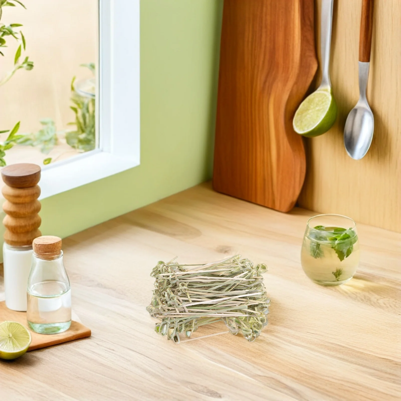 

200Pcs Bamboo Food Sticks Eco Friendly Disposable Fruit Picks for Cocktail Drink Appetizer Party Supplies Birthday Wedding